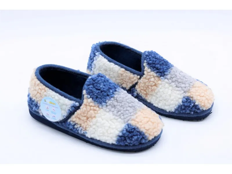 ZAPATILLA DE CASA CERRADA 4053 D'ESPINOSA EN COLOR AZUL