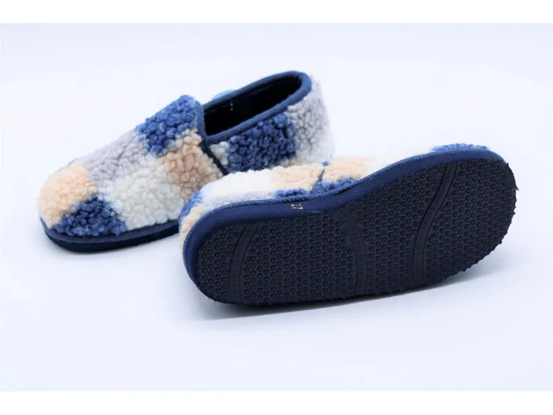 ZAPATILLA DE CASA CERRADA 4053 D'ESPINOSA EN COLOR AZUL